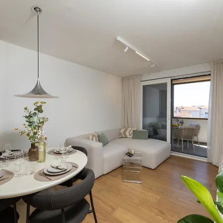 Appartement Ariela Znjan *