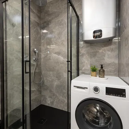 Ariela Znjan Appartement *