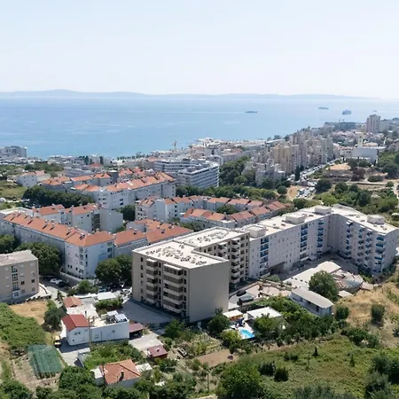 Ariela Znjan Appartement Split
